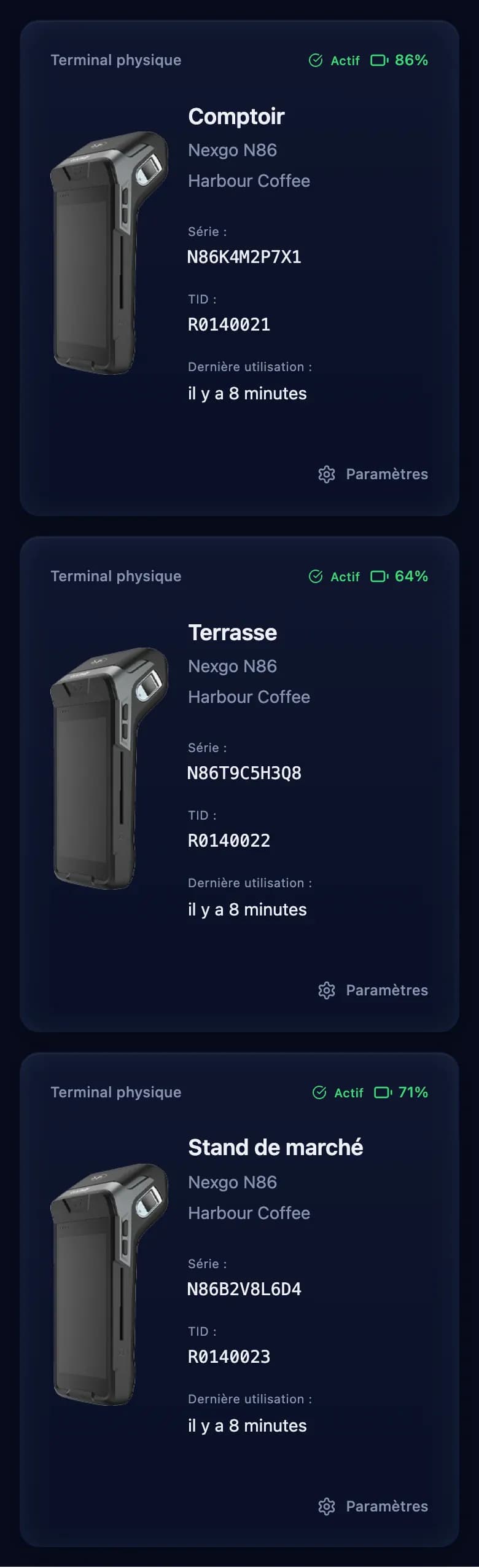 L'écran des terminaux dans l'application dominaite sur téléphone : Comptoir, Terrasse et Stand de marché, tous actifs